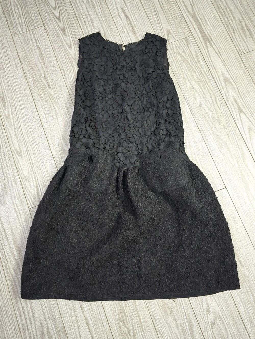 Dolce & Gabbana Black Lace Bouclé Dress – Size IT 36 (XS) – Made in Italy – NWT